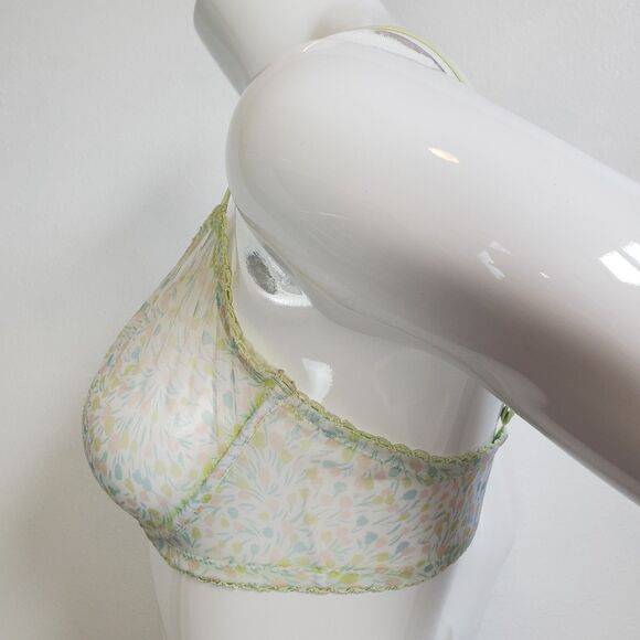 Adore Me Green Floral Semi-Sheer Bra - Picture 3 of 12